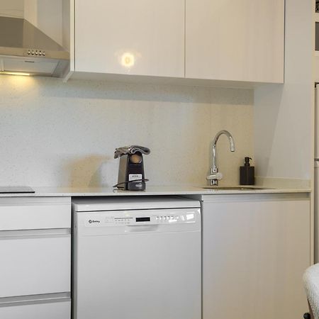 Arena 20 Suites Валенсия Экстерьер фото