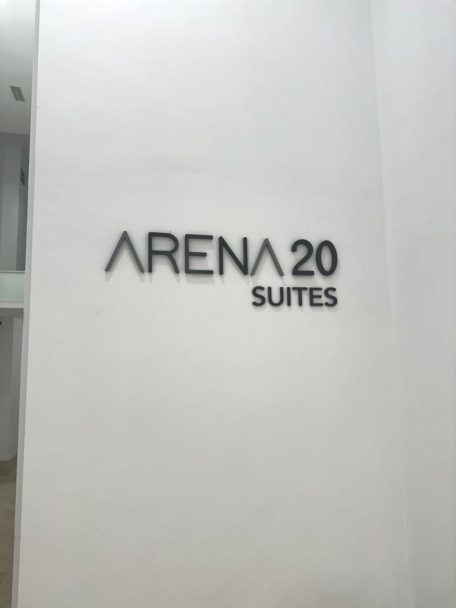 Arena 20 Suites Валенсия Экстерьер фото