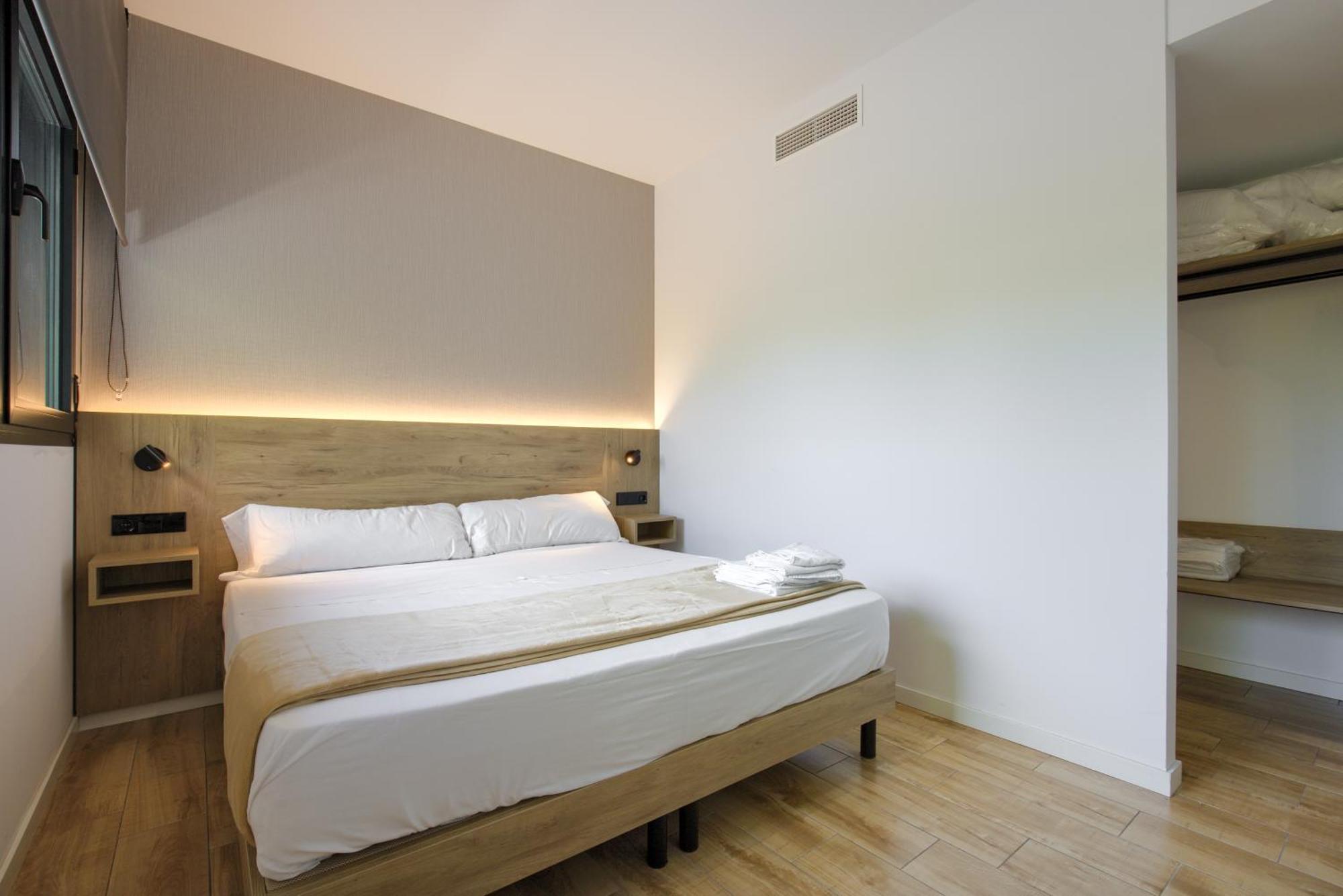 Arena 20 Suites Валенсия Экстерьер фото